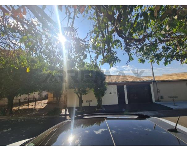 Foto de 1(um) TERRENO situado do lado ímpar da Rua Sebastião Ceocchini, constante do Lote 2, da Quadra 5, do Jardim Planalto, desta cidade, medindo 11,50 metros de frente e fundo, por 25,00 metros de cada lado, da frente ao fundo, encerrando 287,50m². 