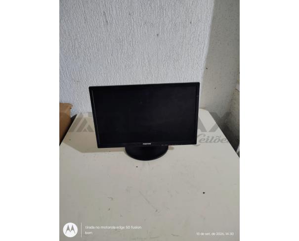 Foto de Lote-7) MONITOR DE VIDEO LED 21,5 POLEGADAS + MICROCOMPUTADOR INTEGRADO