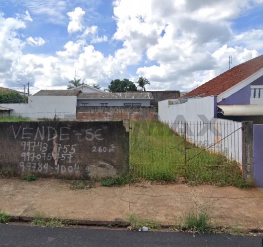 Foto de 1 (Um) Terreno situado nesta cidade, no local determinado “Jardim do Centenário”, com frente para a Avenida José Zapata, e que constitui o Lote “4” da Quadra “J”, com área de 260,00m²,