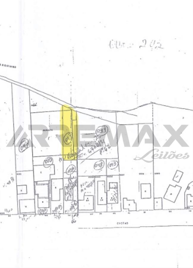 1(um) Terreno, localizado nos fundos do prédio n° 70, da Rua dos Costas, nesta Cidade, 1° subdistrito e 1° circunscrição, Município e Comarca de Botucatu Rua dos Costas nº70, localizado em Botucatu - SP